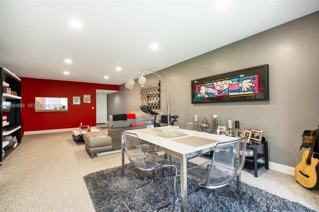 Foto del edificio - 1201 SW 128th Terrace