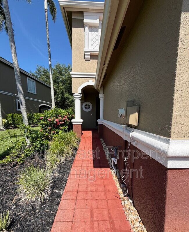 Foto del edificio - 17560 Brickstone Loop