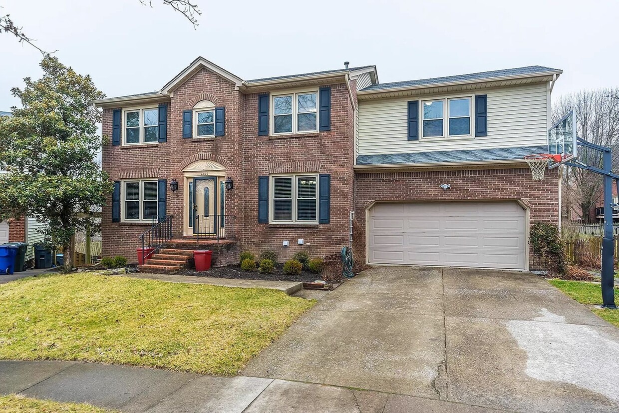 Primary Photo - 4 Bedrooms with Finished Basement and Bonus Room!