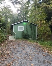 Building Photo - 284 Tall Pine Ln