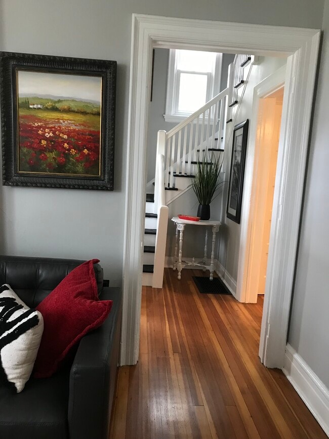Entry hall & stairs - 22 Hillside Ave
