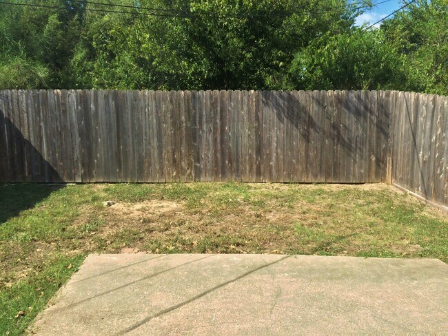 Building Photo - 3513CU