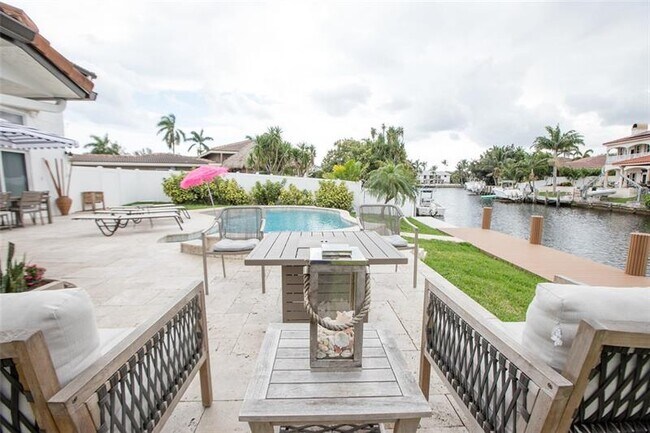 Foto del edificio - 1351 SW 4th Ave