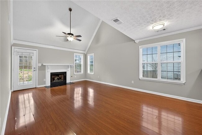 Building Photo - 1418 Shiloh Way NW