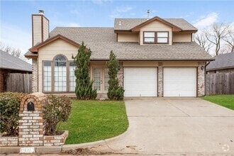 Building Photo - 9313 S Land Ave