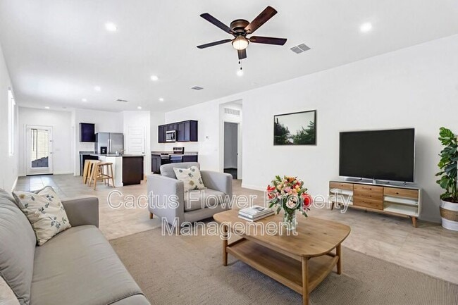 Foto del edificio - 2108 W Sheridan Ave