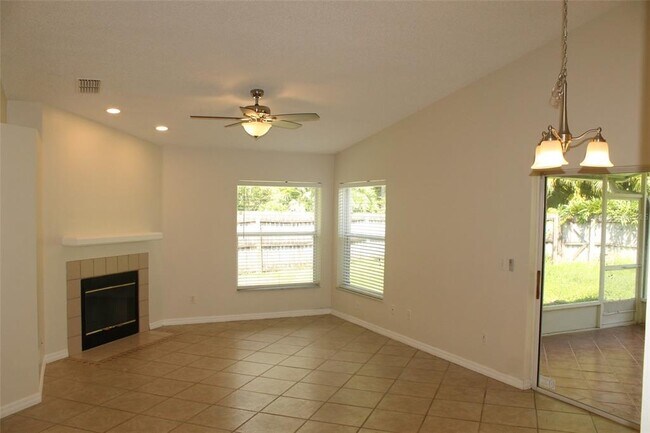 Building Photo - 13581 Fordwell Dr