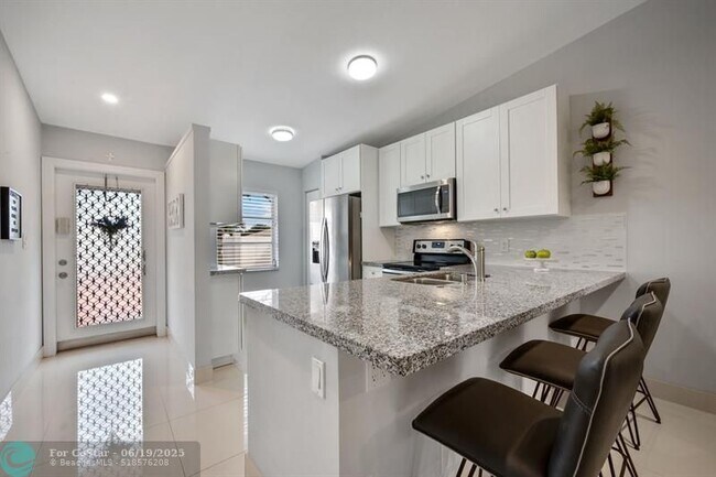 Building Photo - 18893 Argosy Dr