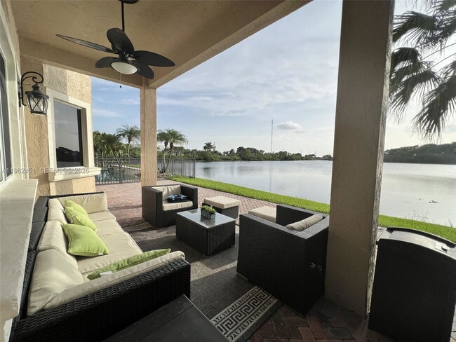 Building Photo - Northwest 124th Way, Coral Springs, FL 33076 - 5 BR 4 BA single-family home