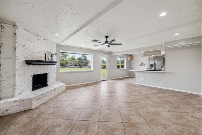 Foto del edificio - 8414 N Tahoe Dr