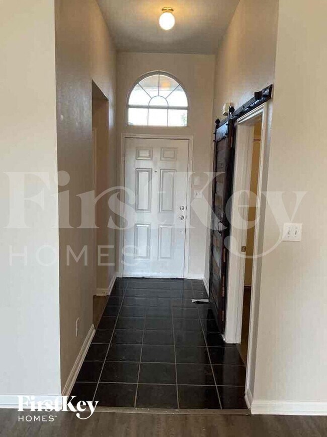 Foto del edificio - 8422 Cherisse Dr