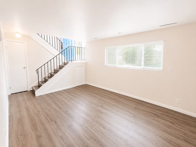 Building Photo - Fortney 4 plex