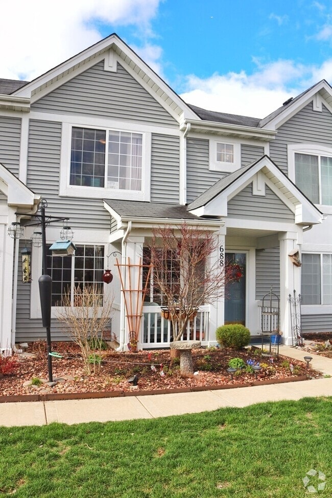 Building Photo - 688 Lincoln Station Dr