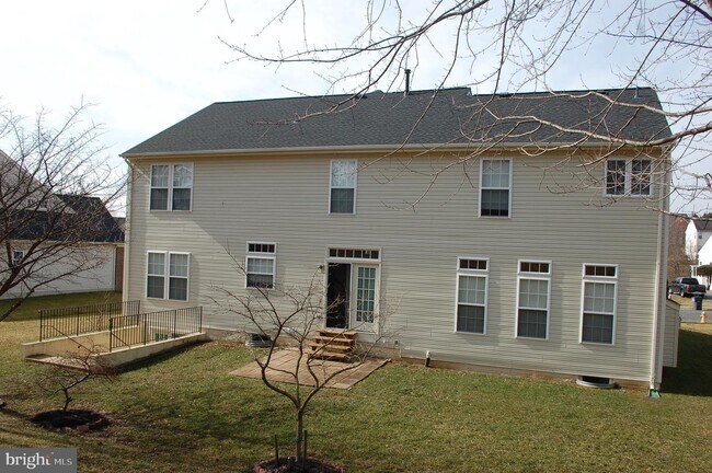 Building Photo - 15455 Marsh Overlook Dr