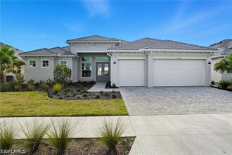 Building Photo - 15063 Longs Ln