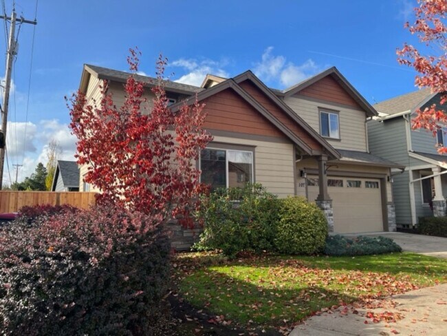 Building Photo - Well, Maintained 3 Bedroom McMinnville OR