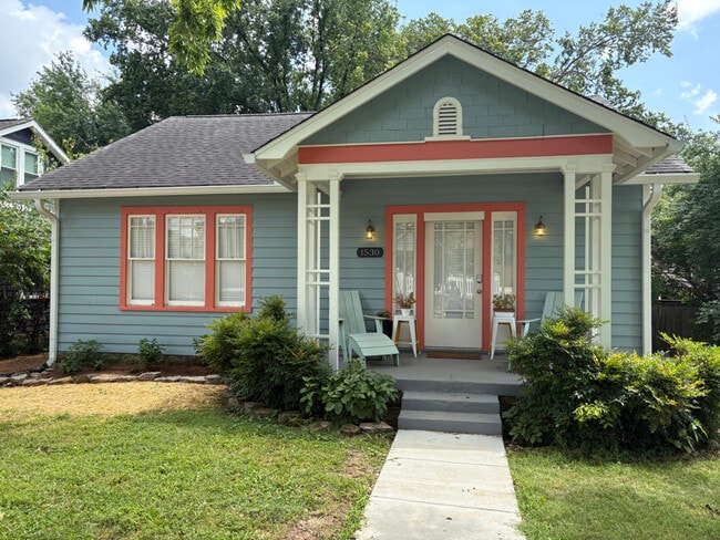 Photo - 1530 Douglas Ave House