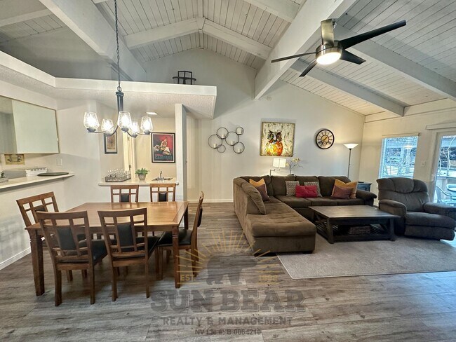 Foto del edificio - Resort-Style Living in Incline Village: Fu...