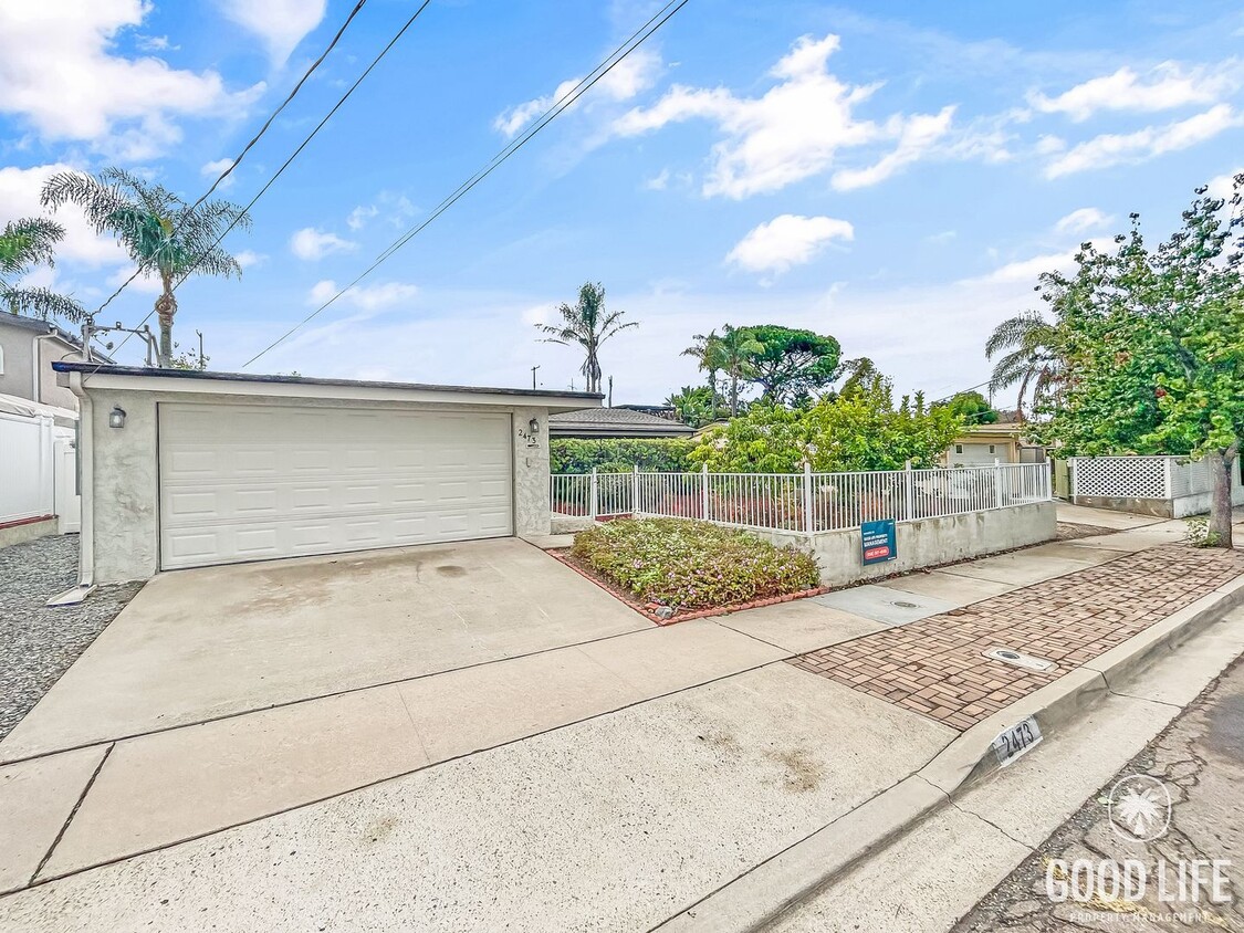 Foto principal - Beautiful 3B/2BA W/ Attached Garage and Up...