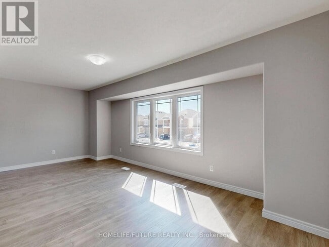 Photo du bâtiment - 117 York Dr.