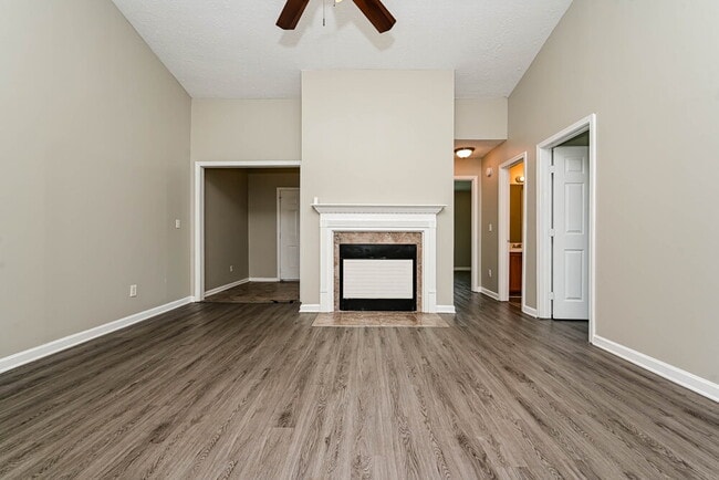 Building Photo - 172 Marsh Glen Dr