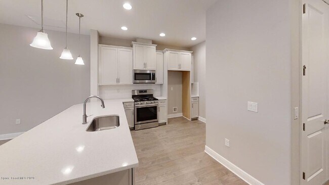 Foto del edificio - 8273 Loren Cove Dr
