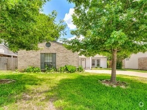Building Photo - 2602 Underwood Ln