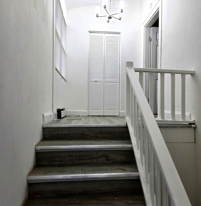 Foto del edificio - 253 W 118th St