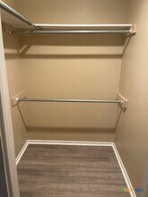 Building Photo - 516 Kellys Way