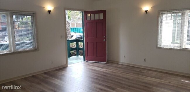Building Photo - 1 br, 1 bath Apartment - 439 Altair Pl