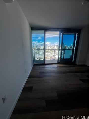Foto del edificio - 1515 Liona St
