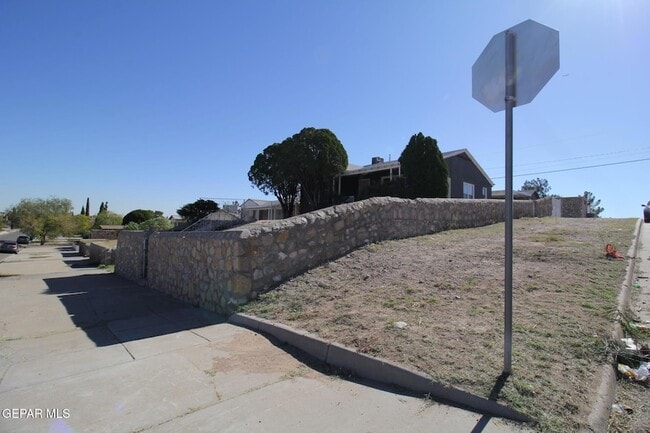 Foto del edificio - 3200 Richmond Ave