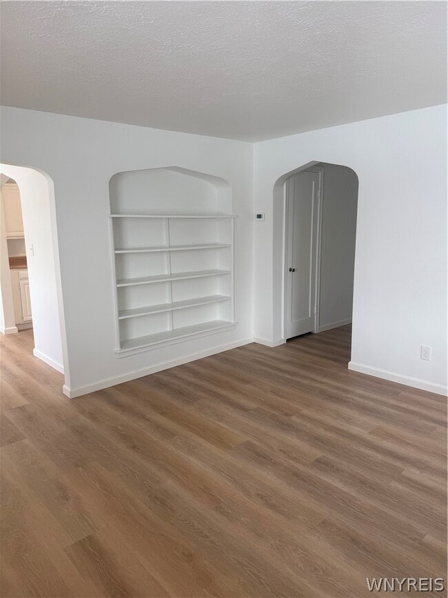 Building Photo - 156 Hoover Ave