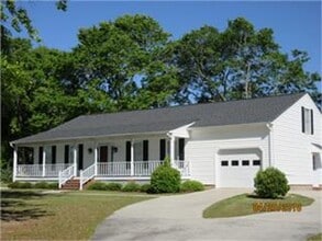Building Photo - 149 Elam Heights