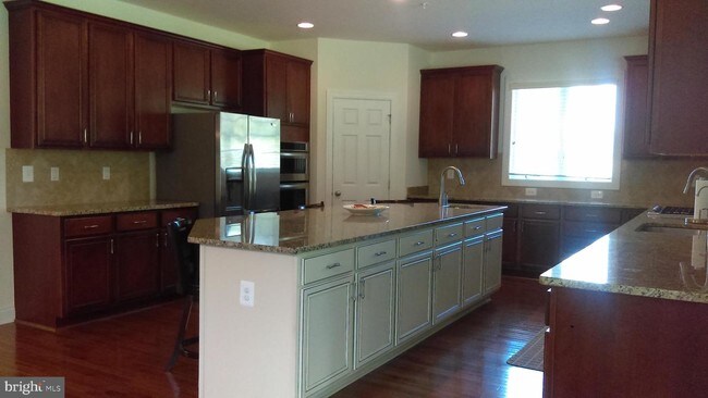 Building Photo - 14905 Meriwether Dr