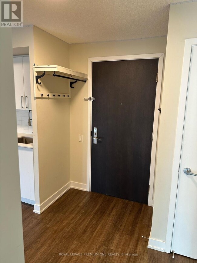 Building Photo - 38 Monte Kwinter Ct