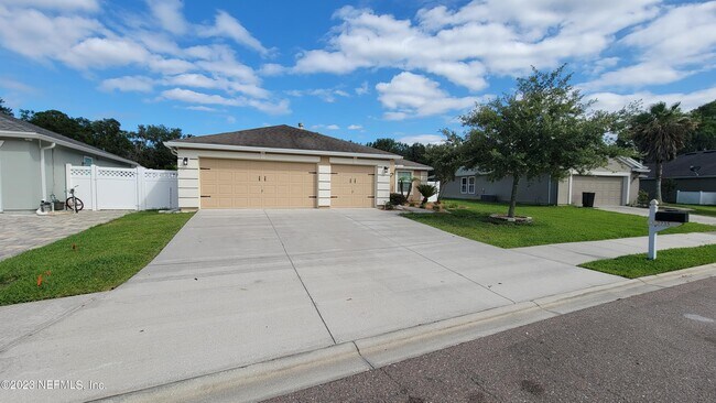 Foto del edificio - 2735 Woodsdale Dr