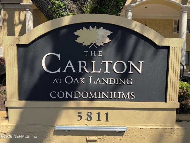 Foto del edificio - 5811 Atlantic Blvd