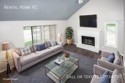 Foto del edificio - 7920 W 113th Terrace