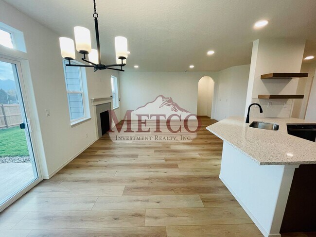 Foto del edificio - Be the First to live in this Beautiful New Home!!