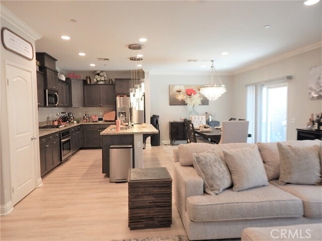 Foto del edificio - 2787 E Edmonton St