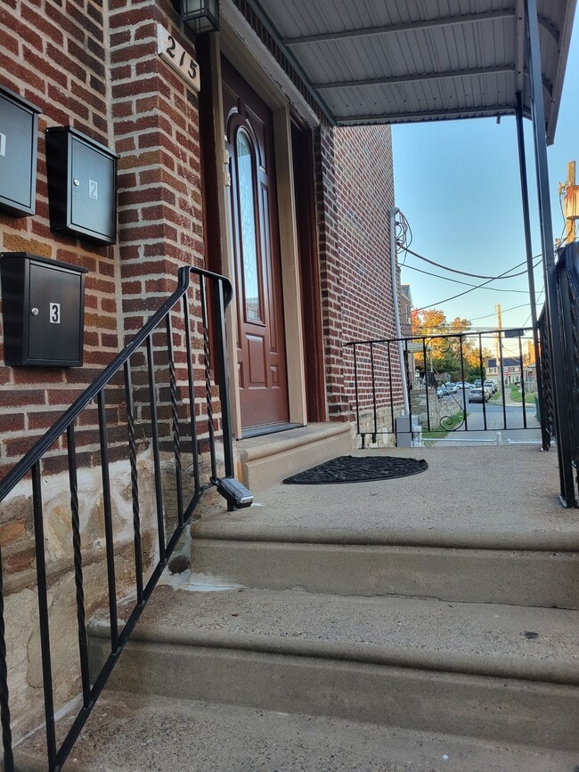 Photo - 215 E Walnut Park Dr Apartment