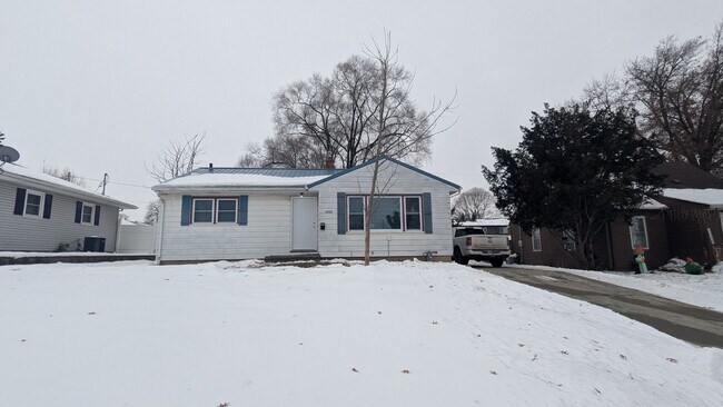 Foto del edificio - 3 bedroom, 2 bath home in Waterloo