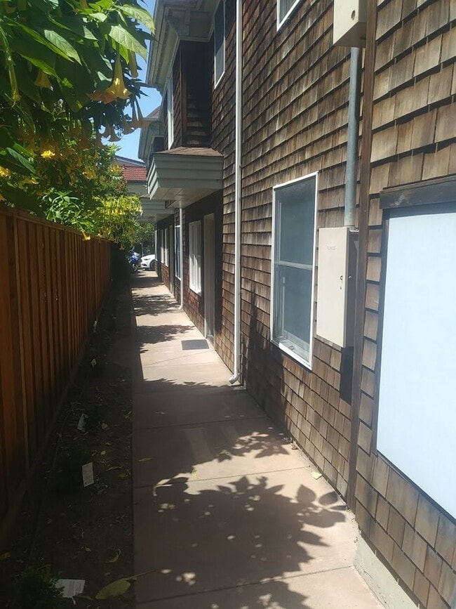 Photo - 2436 Ellsworth St, Apt B