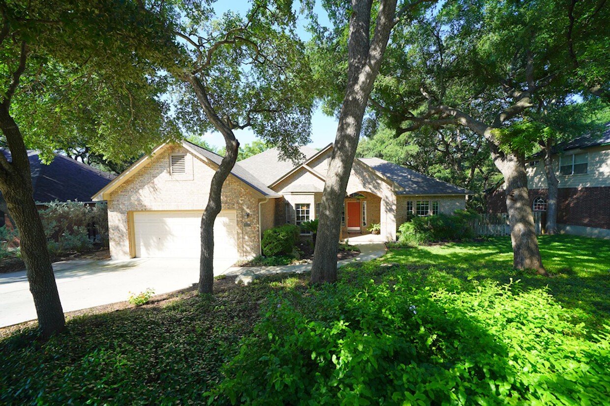 Primary Photo - Gorgeous Home in the Coveted Greenshire Su...