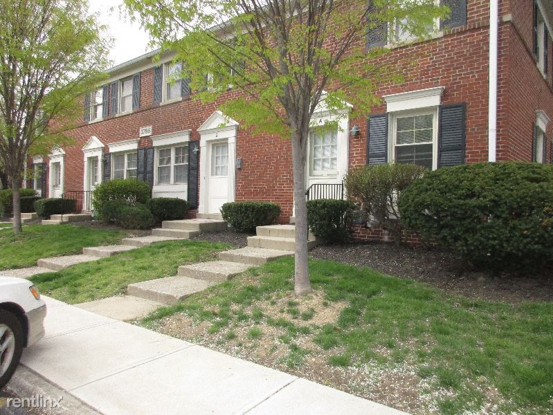 Primary Photo - 1795 Northwest Ct