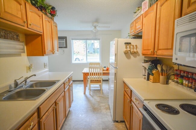 Foto del edificio - 801 6th St NE