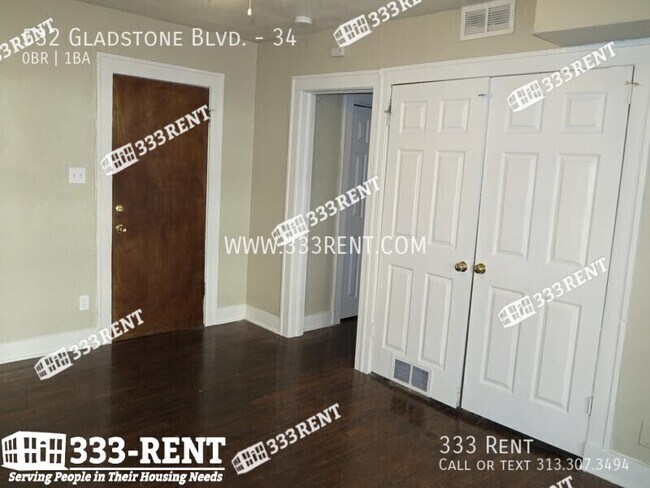 Foto del edificio - 532 Gladstone Blvd