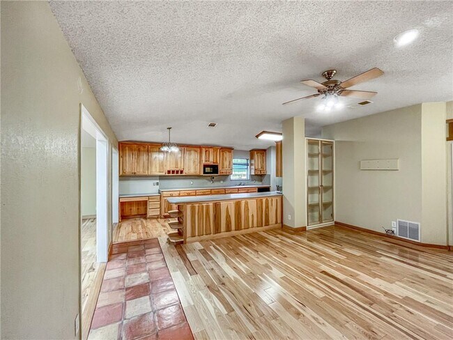 Building Photo - 10537 Bilbrook Pl