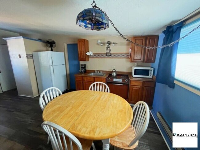 Foto del edificio - 376 Cedar St